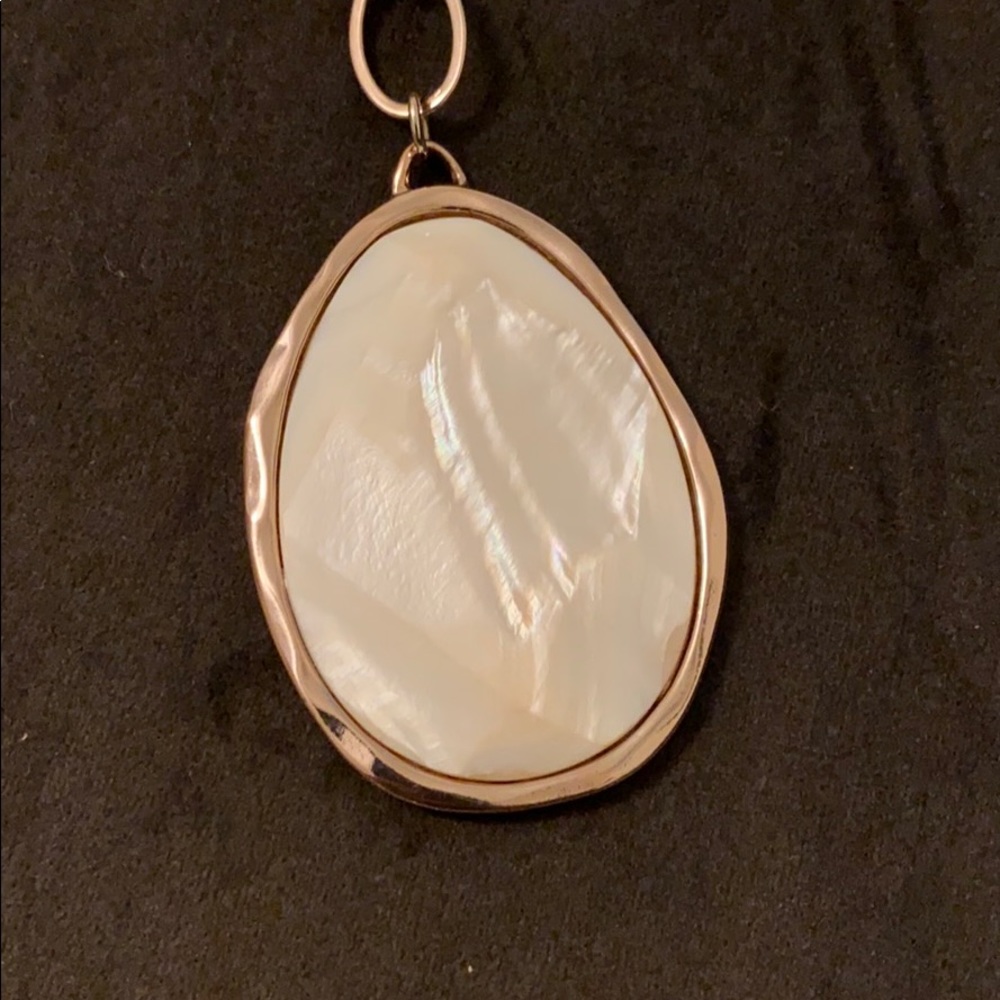 Necklace - Picture 2 of 4